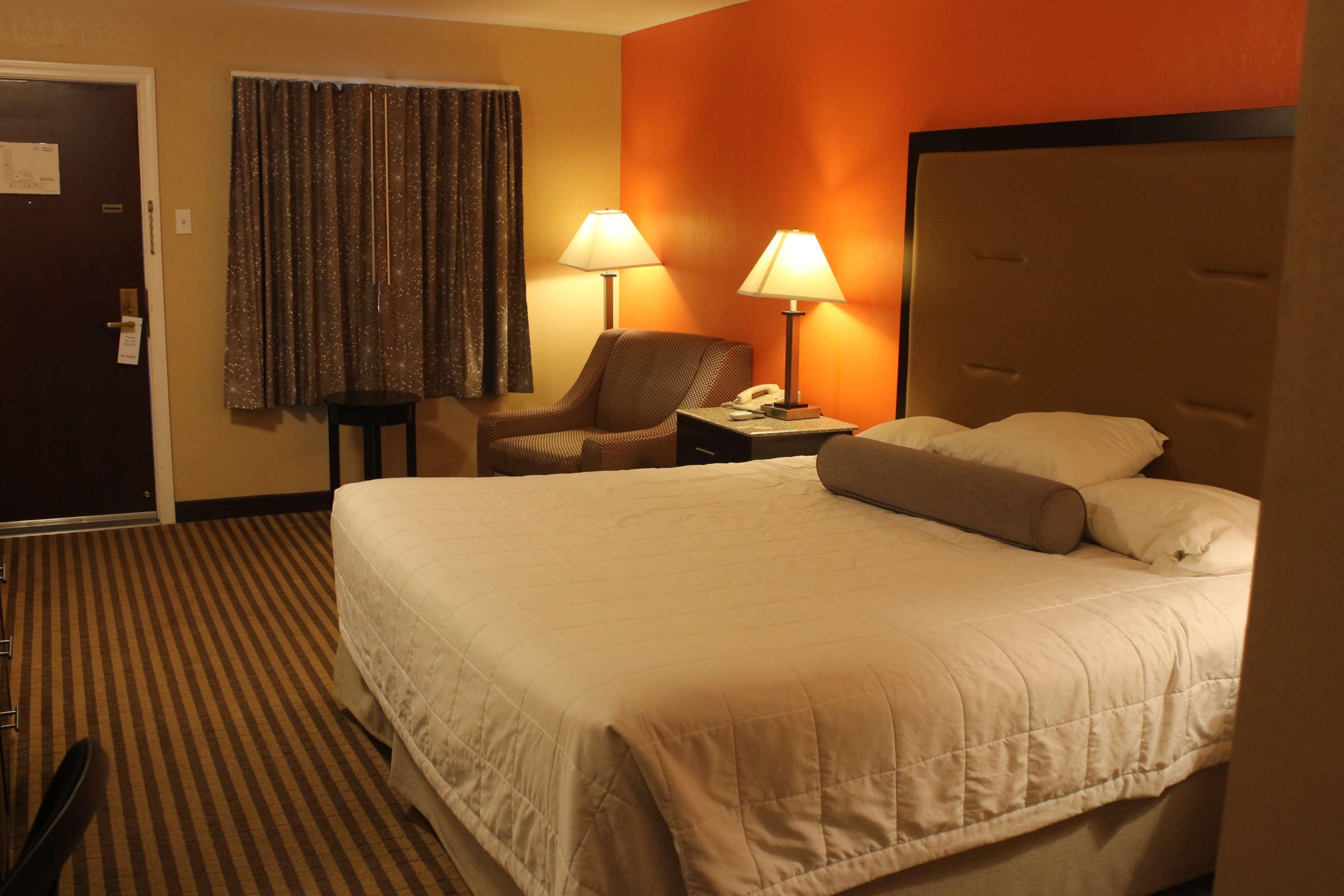 Bellmawr Hotel Room photo